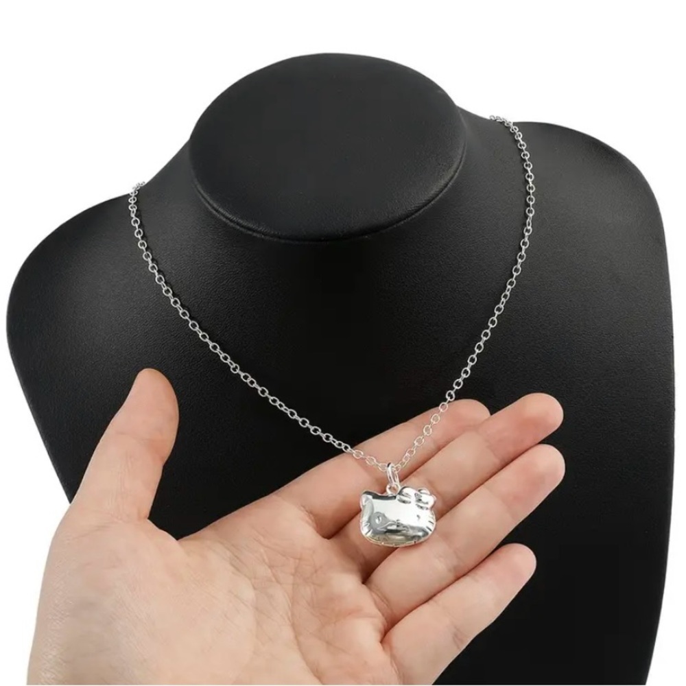 Hello Kitty Sanrio Photo Locket Pendant Necklace